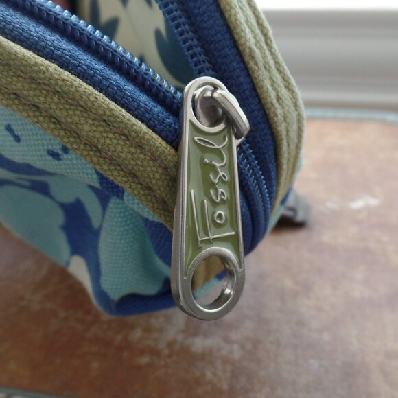 Fossil Floral Pouch Canvas Makeup Cosmetic Oval Bag - Picture 6 of 6